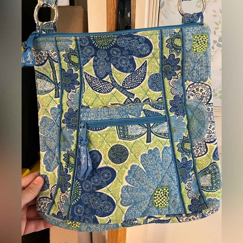 Vera Bradley Doodle Daisy Floral Crossbody Bag